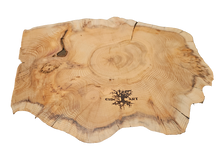 Laden Sie das Bild in den Galerie-Viewer, Baumscheiben rustikal "Sveitalegt"