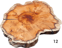 Laden Sie das Bild in den Galerie-Viewer, Baumscheiben 35cm- "Trérist-Auðvelt"